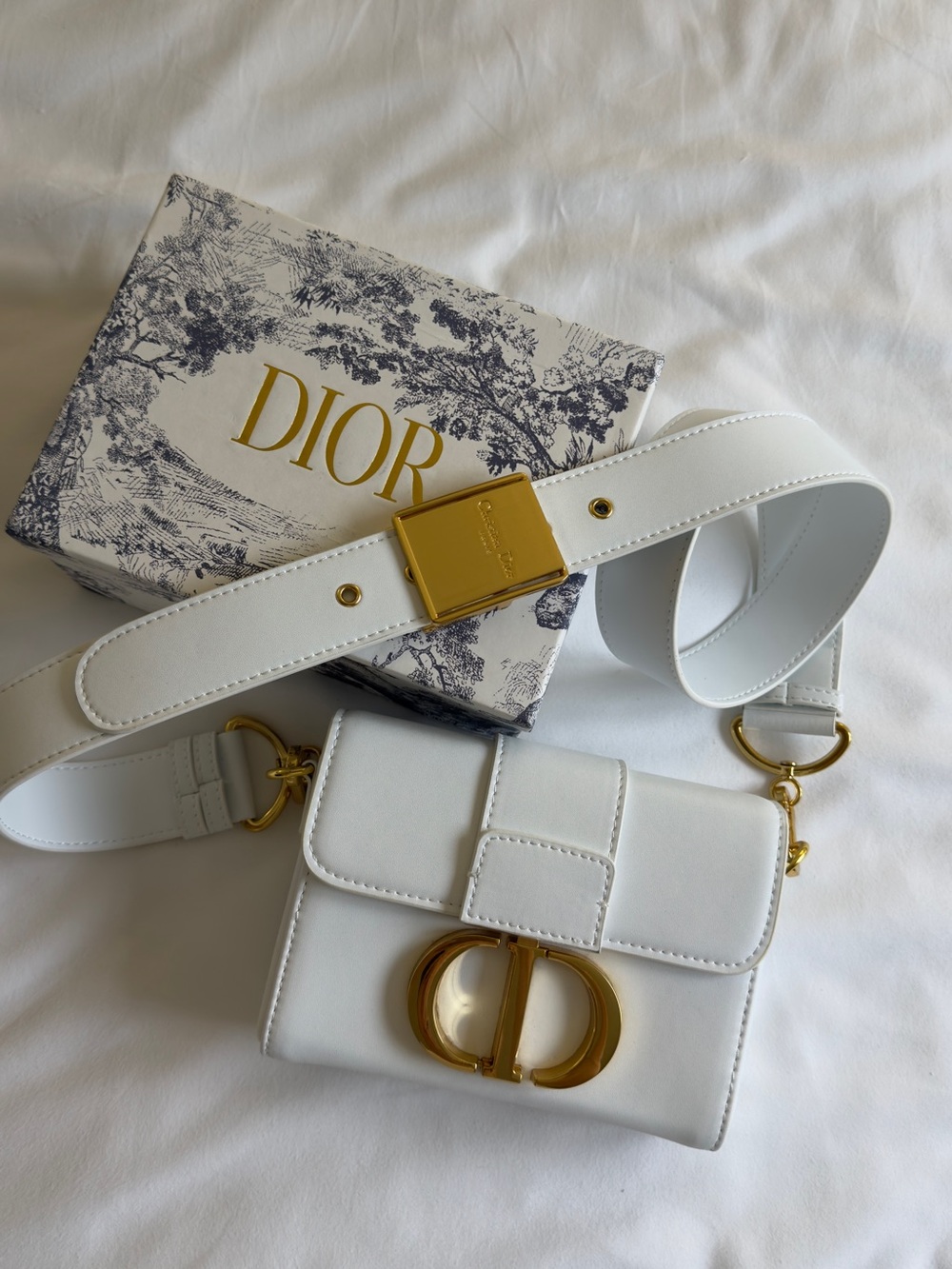 Dior White Leather Saddle-Style Crossbody
